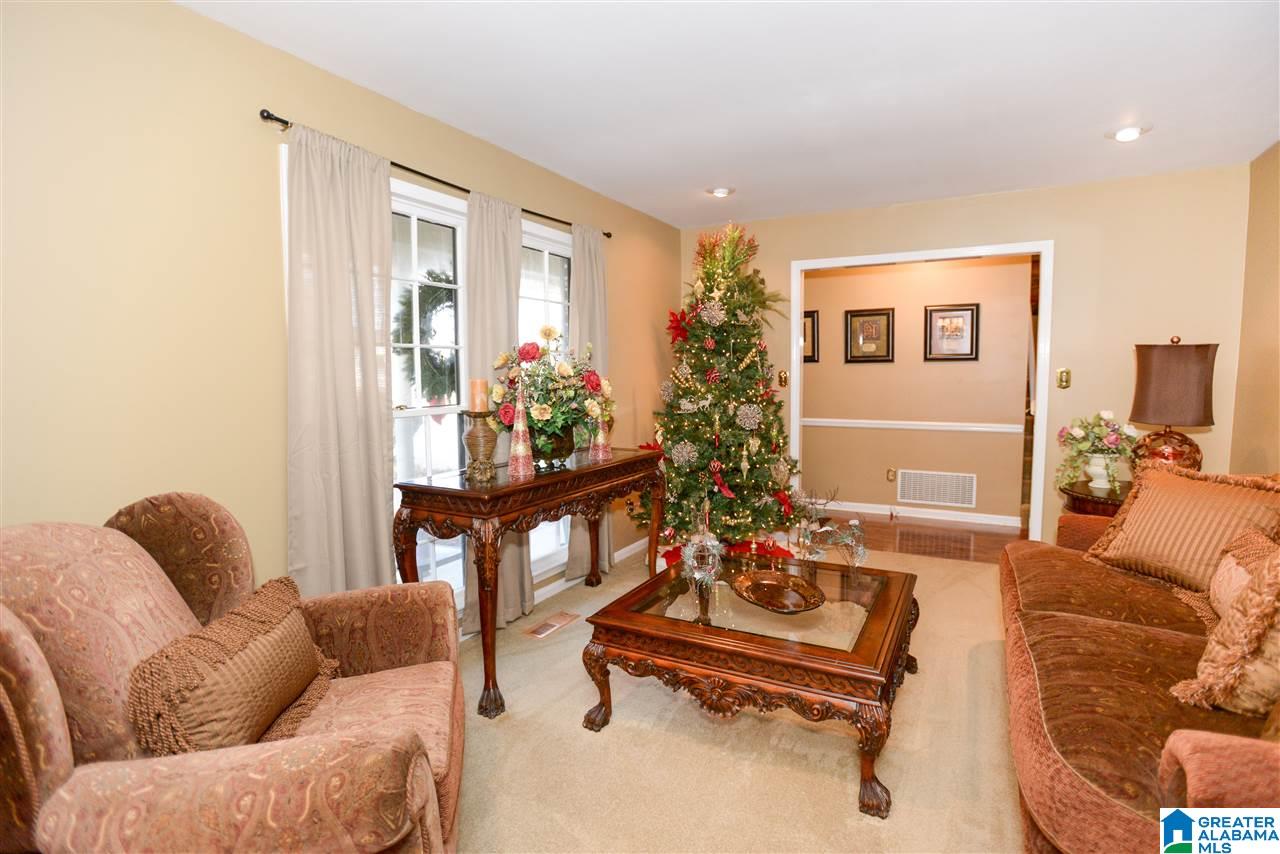 1233 Old Oak Road Birmingham, AL 35235 - Photo 9 of 44