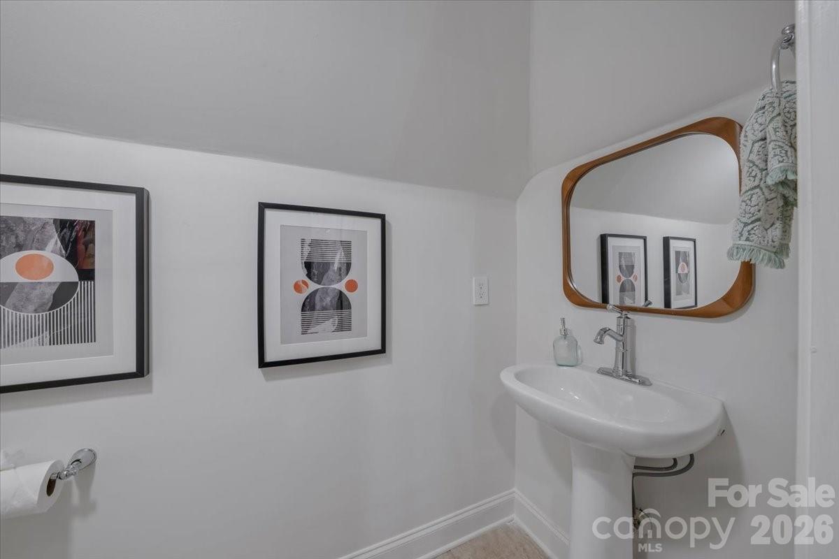 5631 Colony Road Charlotte, NC 28226 - Photo 32 of 45