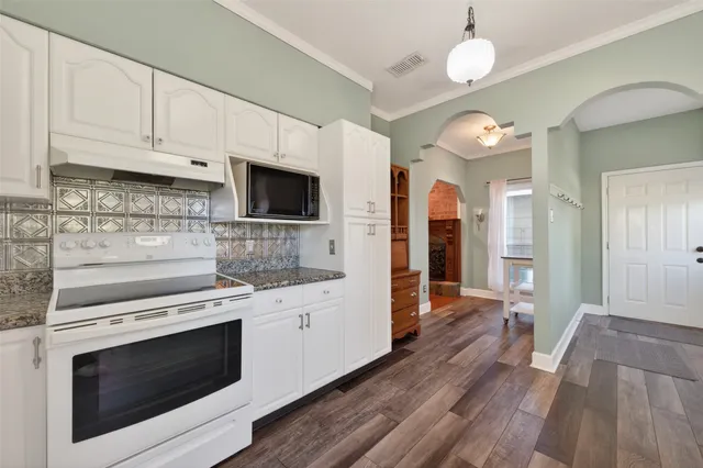 $989,000 | 6610 Sprigg Street, Fulshear, TX 77441