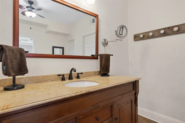 $989,000 | 6610 Sprigg Street, Fulshear, TX 77441