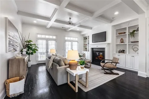 $890,000 | 929 Canterbury Lane Northeast, Atlanta, GA 30324