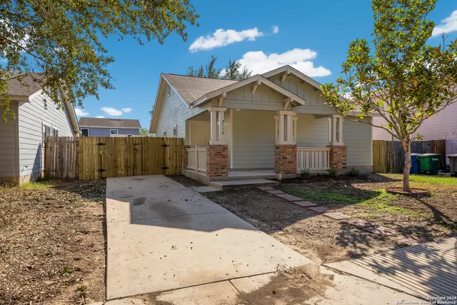 $1,550 | 2118 Sunbird Pass, San Antonio, TX 78224