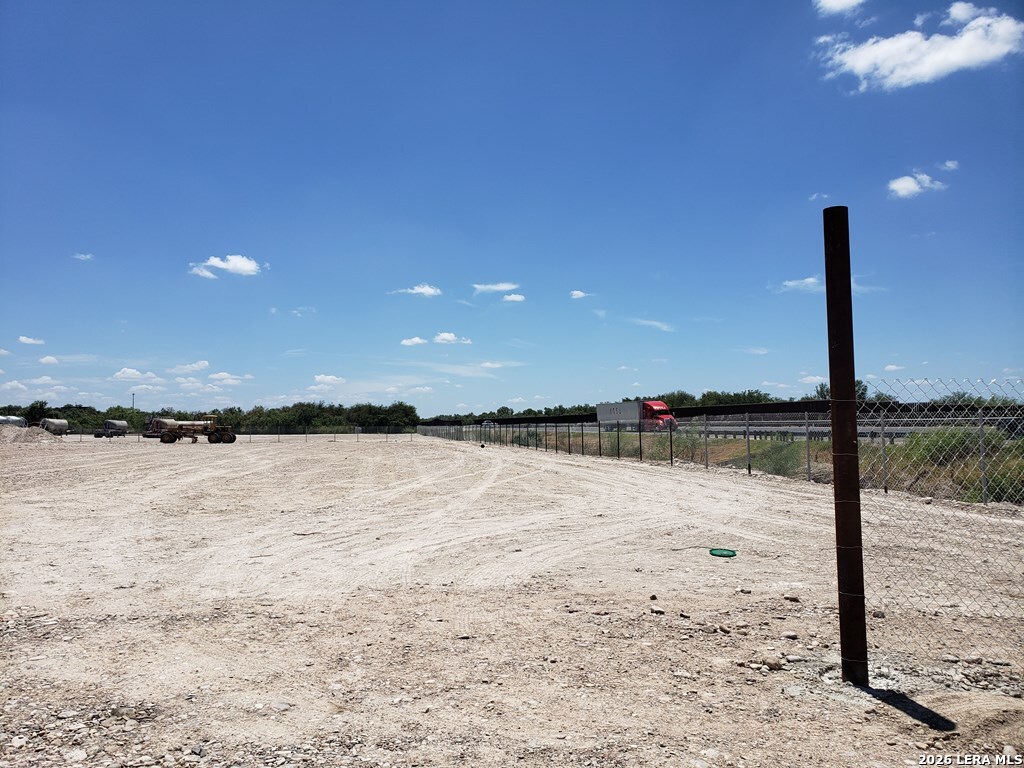 1157 State Loop 480, Unit 2 Eagle Pass, TX 78852 - Photo 23 of 23