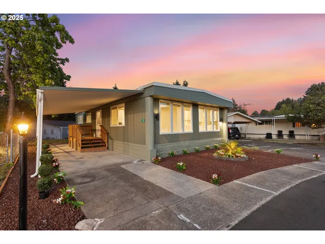 $127,500 | 570 North 10th Avenue, Unit 110, Cornelius, OR 97113