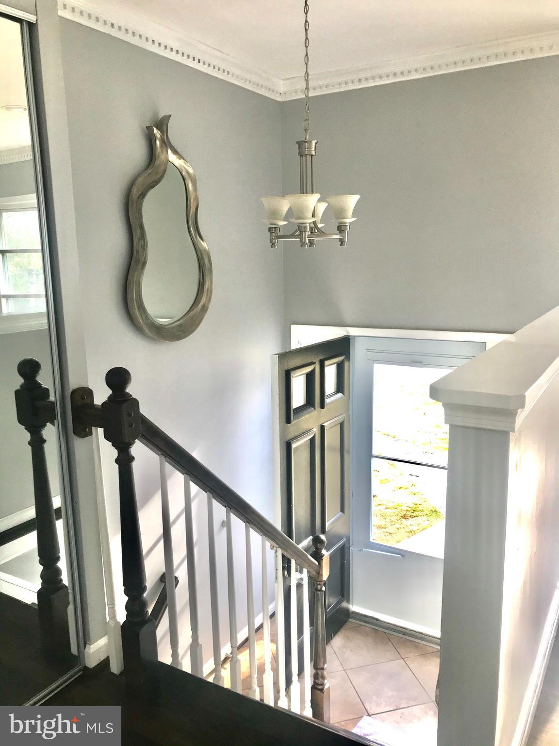 6207 Greeley Boulevard Springfield, VA 22152 - Photo 11 of 16 foyer