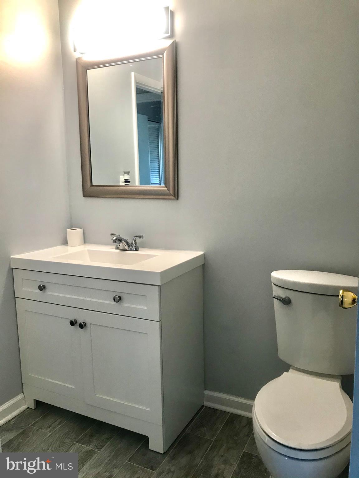 6207 Greeley Boulevard Springfield, VA 22152 - Photo 10 of 16 bath