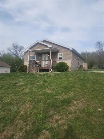 $133,900 | 1607 South 14th Street, St. Joseph, MO 64503