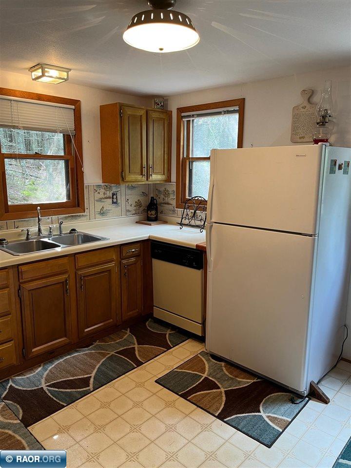 2485 Keyes Island International Falls, MN 56649 - Photo 5 of 35