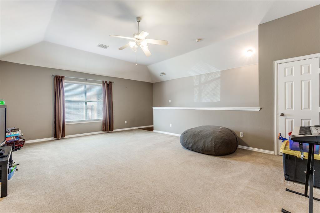 14886 Daneway Drive Frisco, TX 75035 - Photo 14 of 30 a view of an empty room with a window