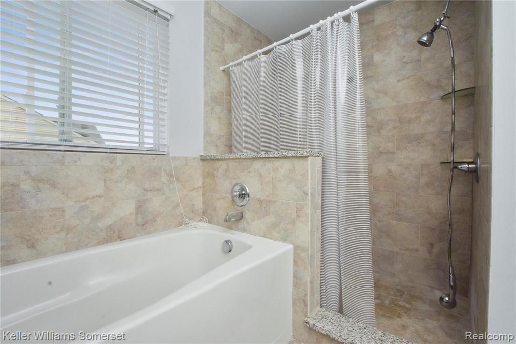 3240 Fantail Drive Rochester Hills, MI 48309 - Photo 27 of 47