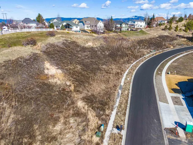 $207,300 | 2106-2124 West View Drive, Moscow, ID 83843