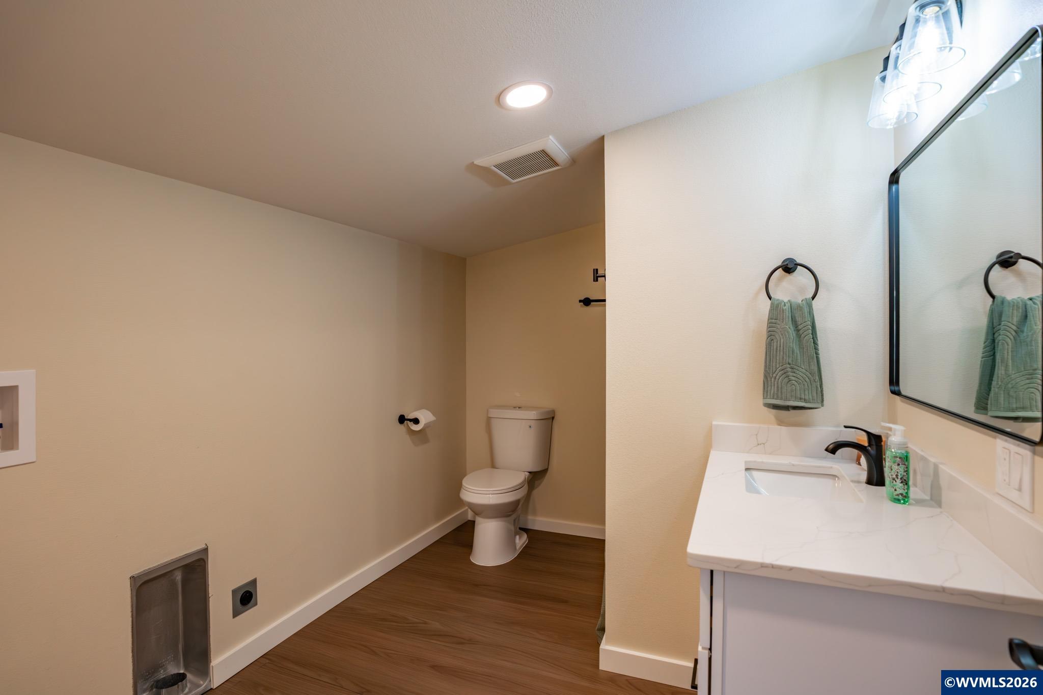 705 Tangent Street Lebanon, OR 97355 - Photo 24 of 31