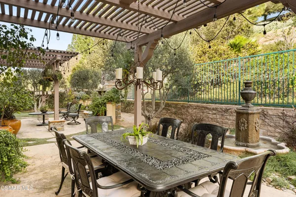 a view of garden with plants