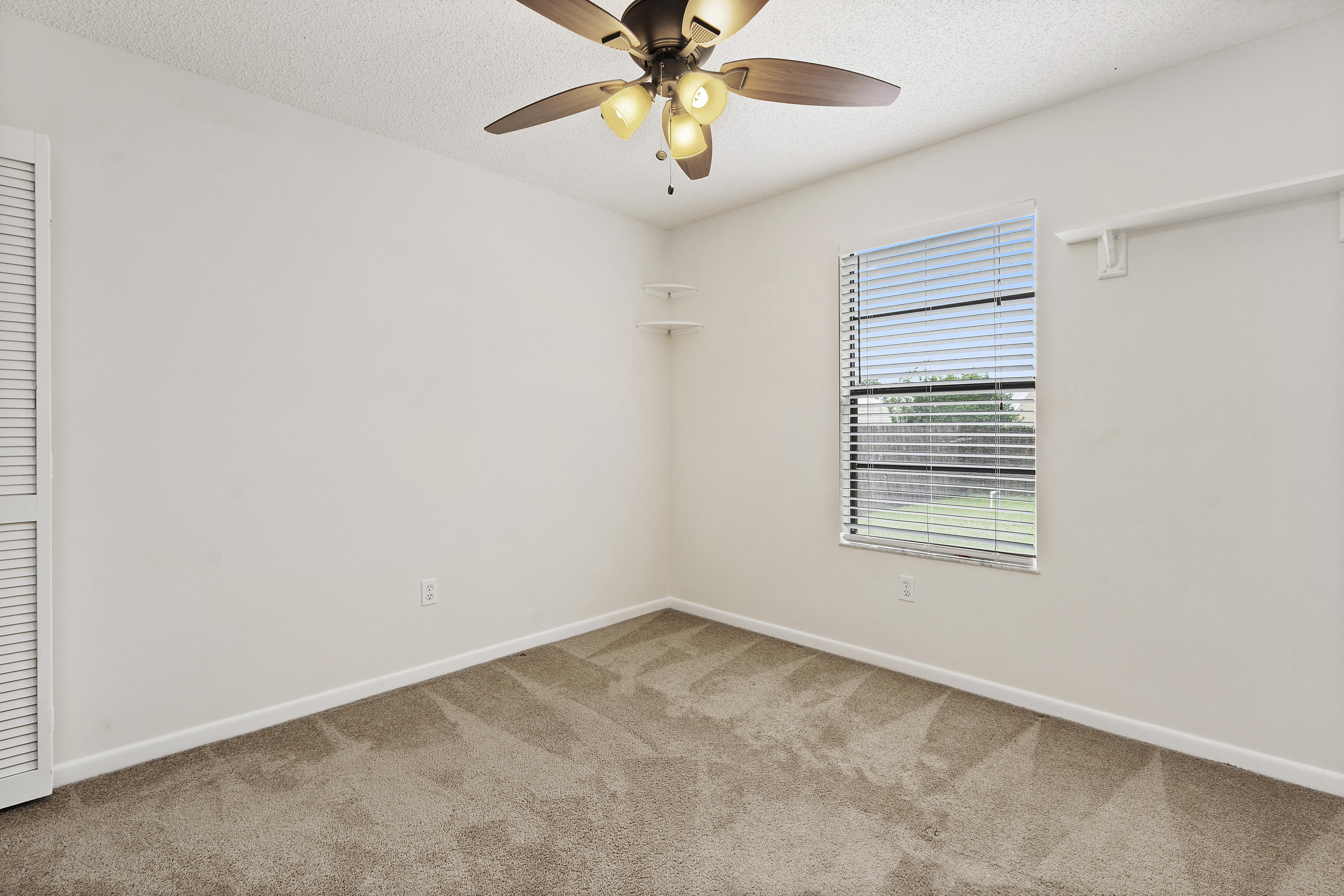 550 Southwest Ryder Road Port St. Lucie, FL 34953 - Photo 8 of 17 _DSC3703