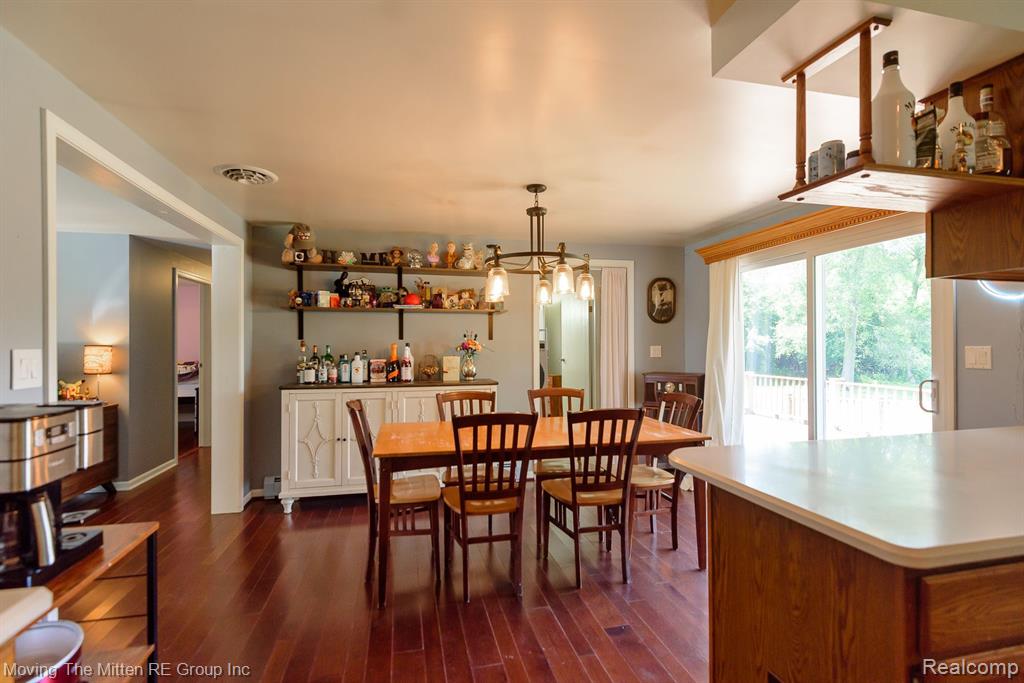 19560 Bush Road Chelsea, MI 48118 - Photo 16 of 48