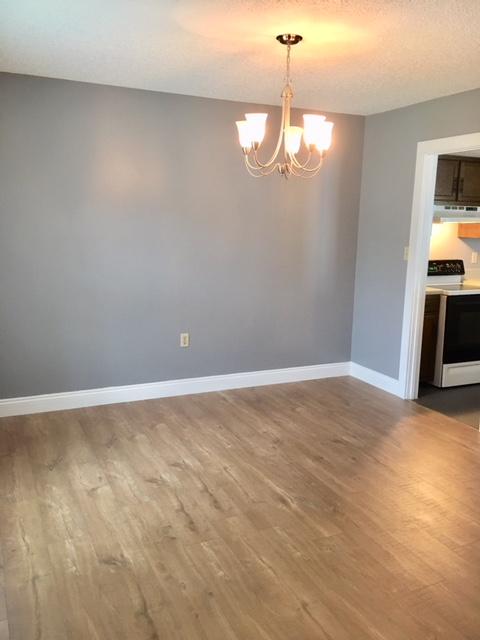 328 Davenport Road Fort Walton Beach, FL 32547 - Photo 3 of 26 Dining room