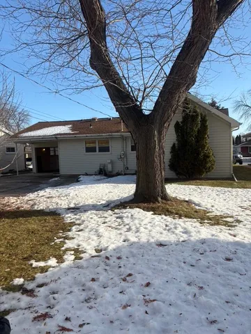 $239,900 | 1704 North 25th Street, Sheboygan, WI 53081