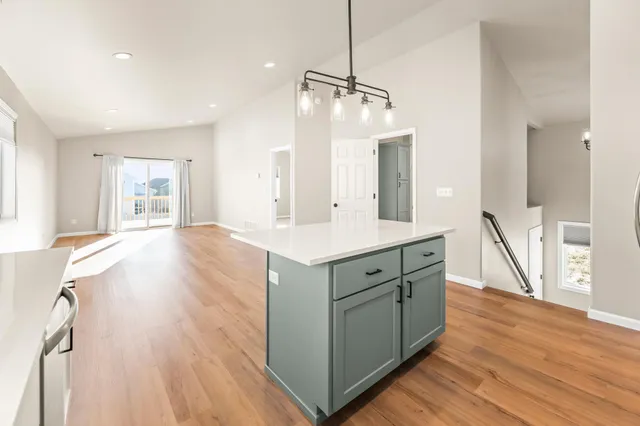 $350,000 | 6009 80th Avenue South, Horace, ND 58047