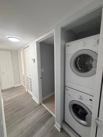 $299,000 | 800 Cove Cay Drive, Unit 5G, Clearwater, FL 33760