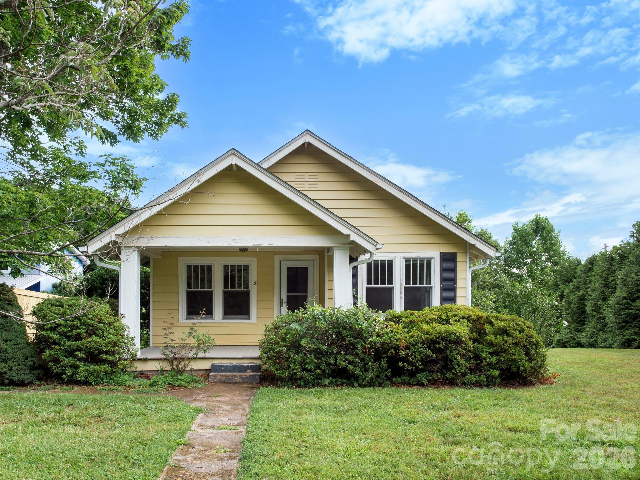 25 Bailey Road Candler, NC 28715 - Photo 2 of 25 Gallery Image 2