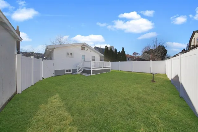 $3,200 | 52 Hovey Street, Quincy, MA 02171