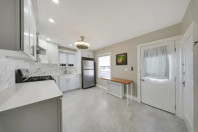 $3,200 | 52 Hovey Street, Quincy, MA 02171