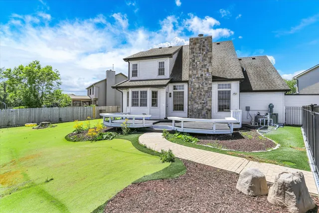 $508,500 | 2501 Woodridge Place, Champaign, IL 61822