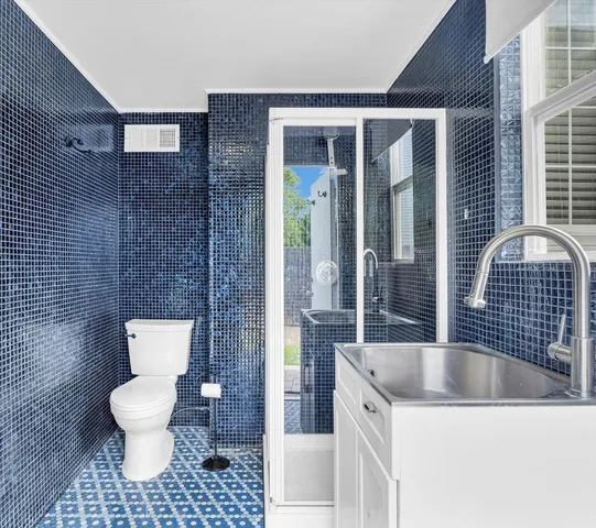 $508,500 | 2501 Woodridge Place, Champaign, IL 61822