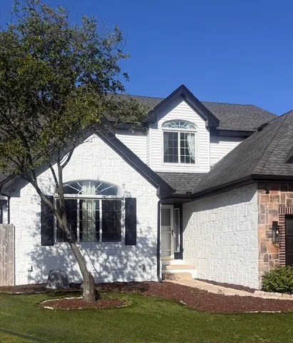 $508,500 | 2501 Woodridge Place, Champaign, IL 61822