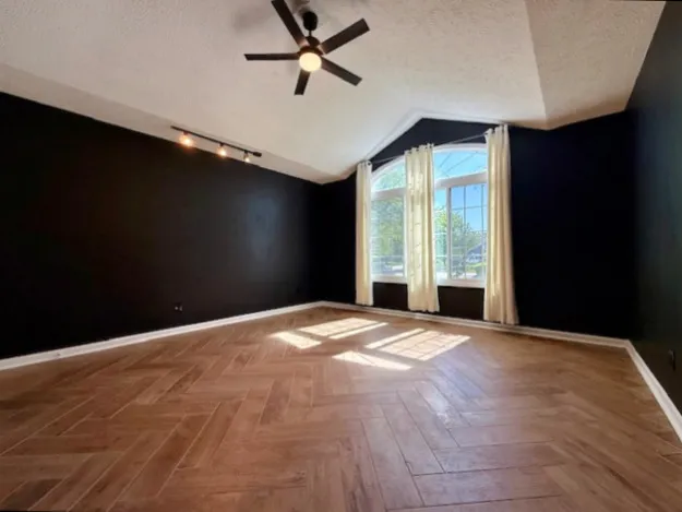 $508,500 | 2501 Woodridge Place, Champaign, IL 61822