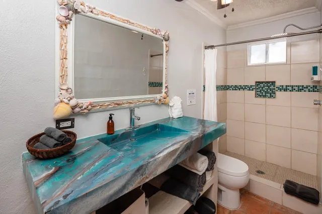 $699,900 | M9-l7 M9-l7 Whale Hill