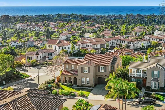 $2,488,000 | 6647 Thrasher Place, Carlsbad, CA 92011