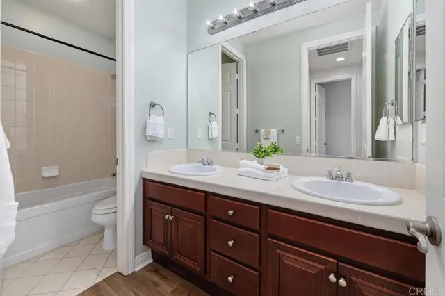 $2,488,000 | 6647 Thrasher Place, Carlsbad, CA 92011