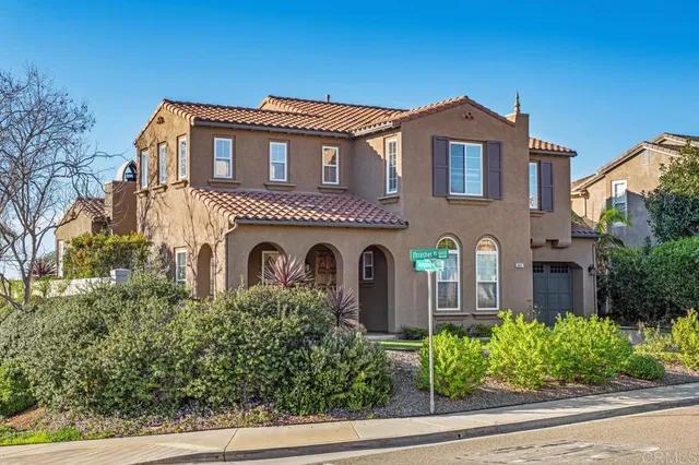 $2,488,000 | 6647 Thrasher Place, Carlsbad, CA 92011