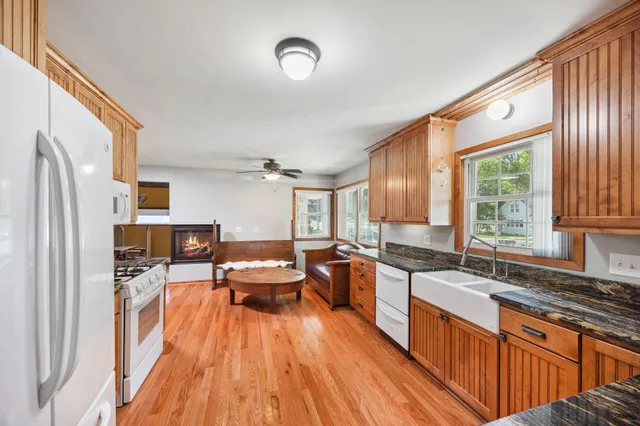 $319,000 | 1028 13th Street East, Glencoe, MN 55336