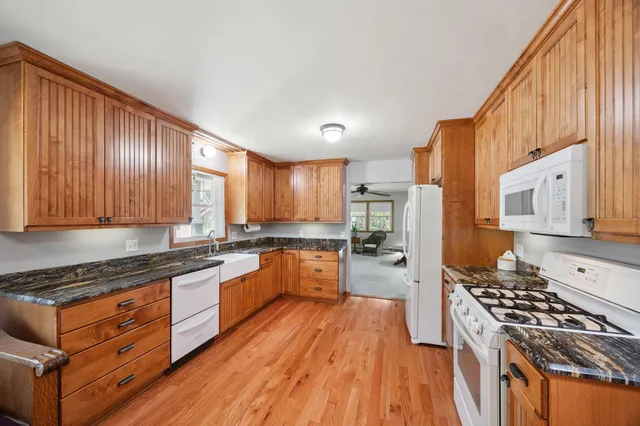 $319,000 | 1028 13th Street East, Glencoe, MN 55336