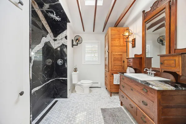 $300,000 | 1028 13th Street East, Glencoe, MN 55336