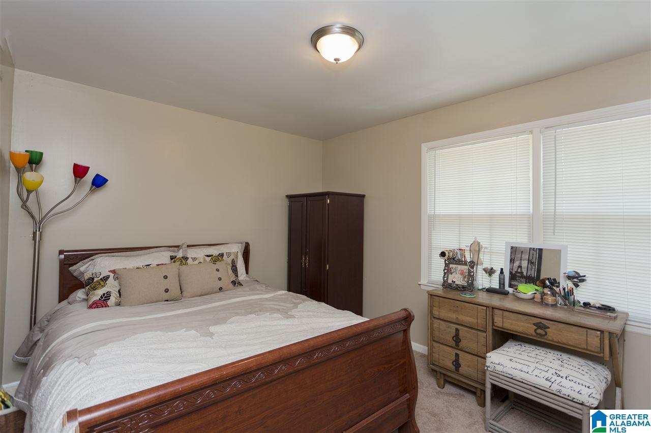 637 South Sanders Road Hoover, AL 35226 - Photo 30 of 47