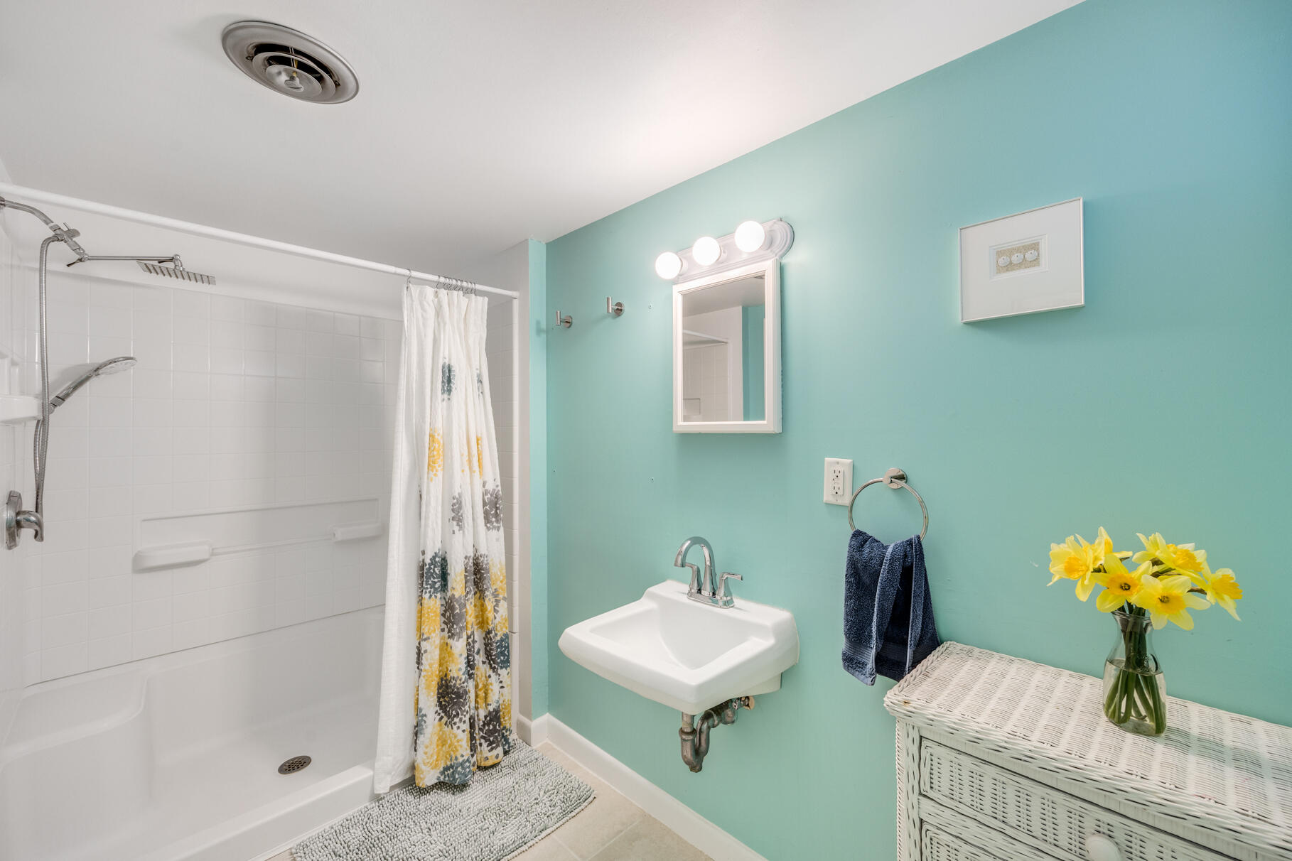 25 Cranberry Road Eastham, MA 02642 - Photo 30 of 45 a bath room with a bath tub and a shower