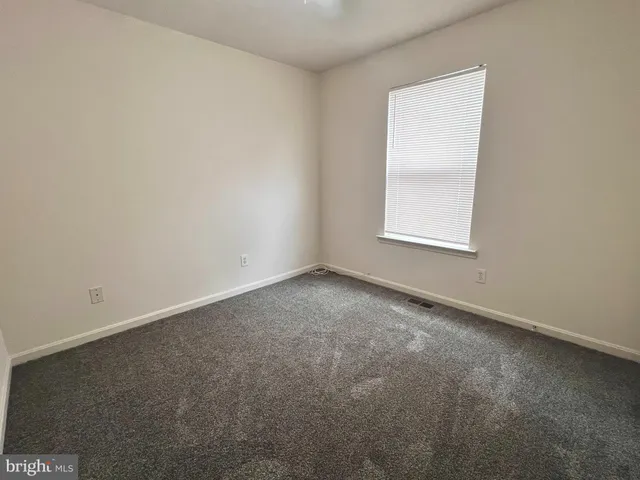 $2,195 | 4041 9th Street, North Beach, MD 20714