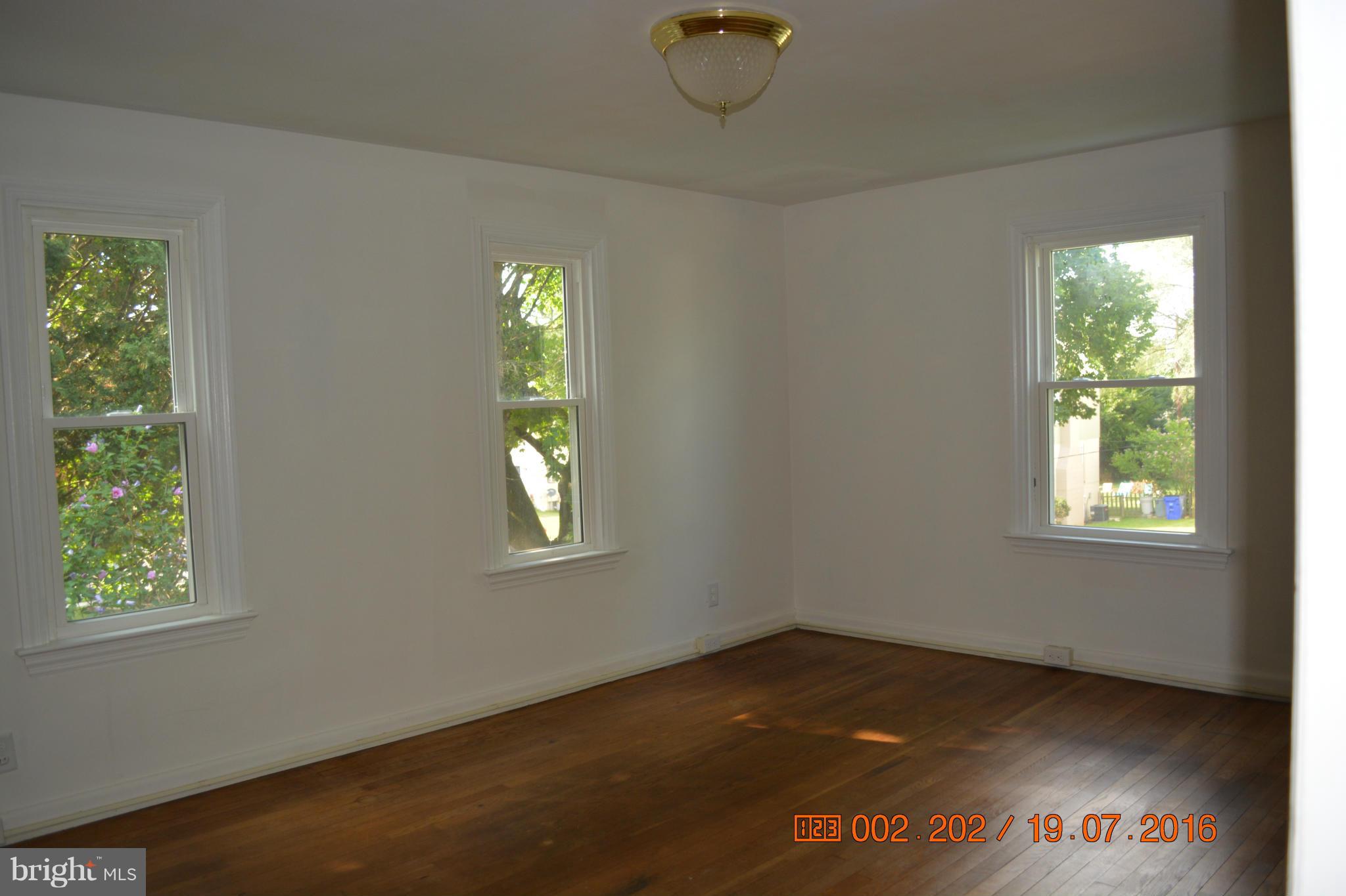 1121 Fairview Road Hagerstown, MD 21742 - Photo 5 of 11 Bedroom