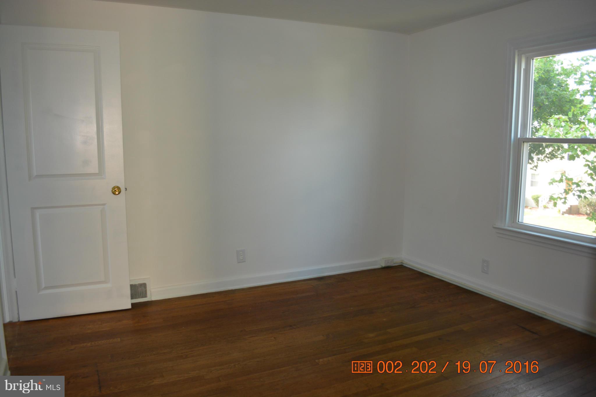 1121 Fairview Road Hagerstown, MD 21742 - Photo 7 of 11 Bedroom
