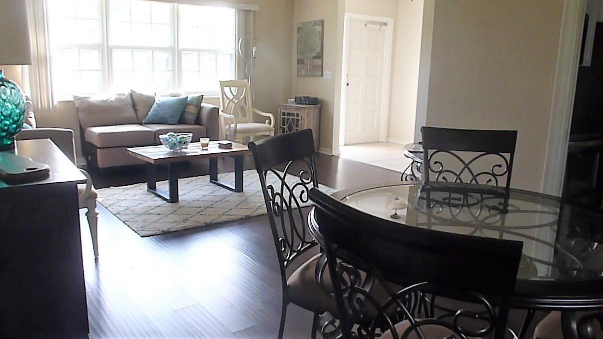 113 Burning Tree Lane Boca Raton, FL 33431 - Photo 4 of 22 LIVING ROOM/DINING AREA