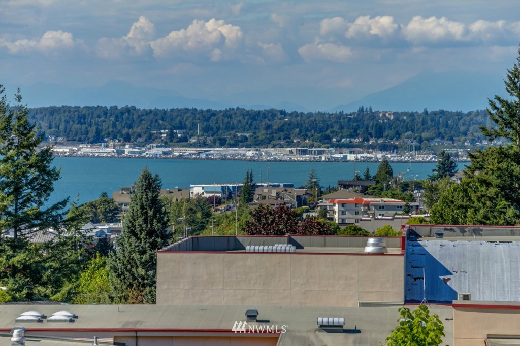 115 Underhill Road Bellingham, WA 98225 - Photo 3 of 25
