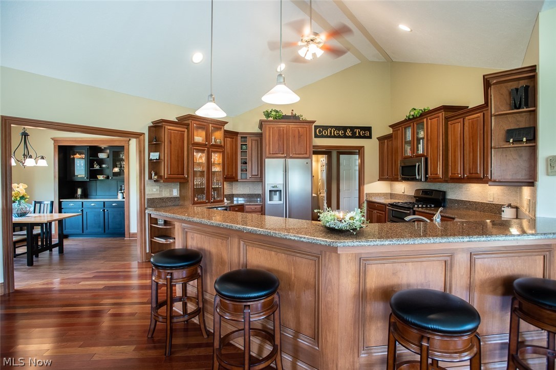 4254 Poe Road Medina, OH 44256 - Photo 15 of 35 Gallery Image 15