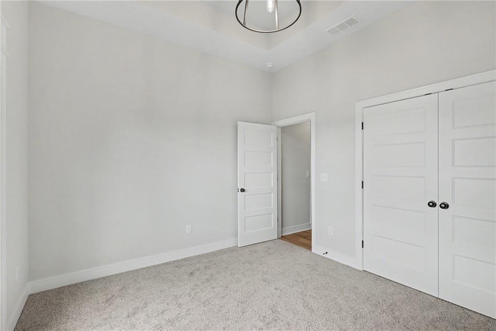 11275 South Gleason Road Olathe, KS 66061 - Photo 34 of 40