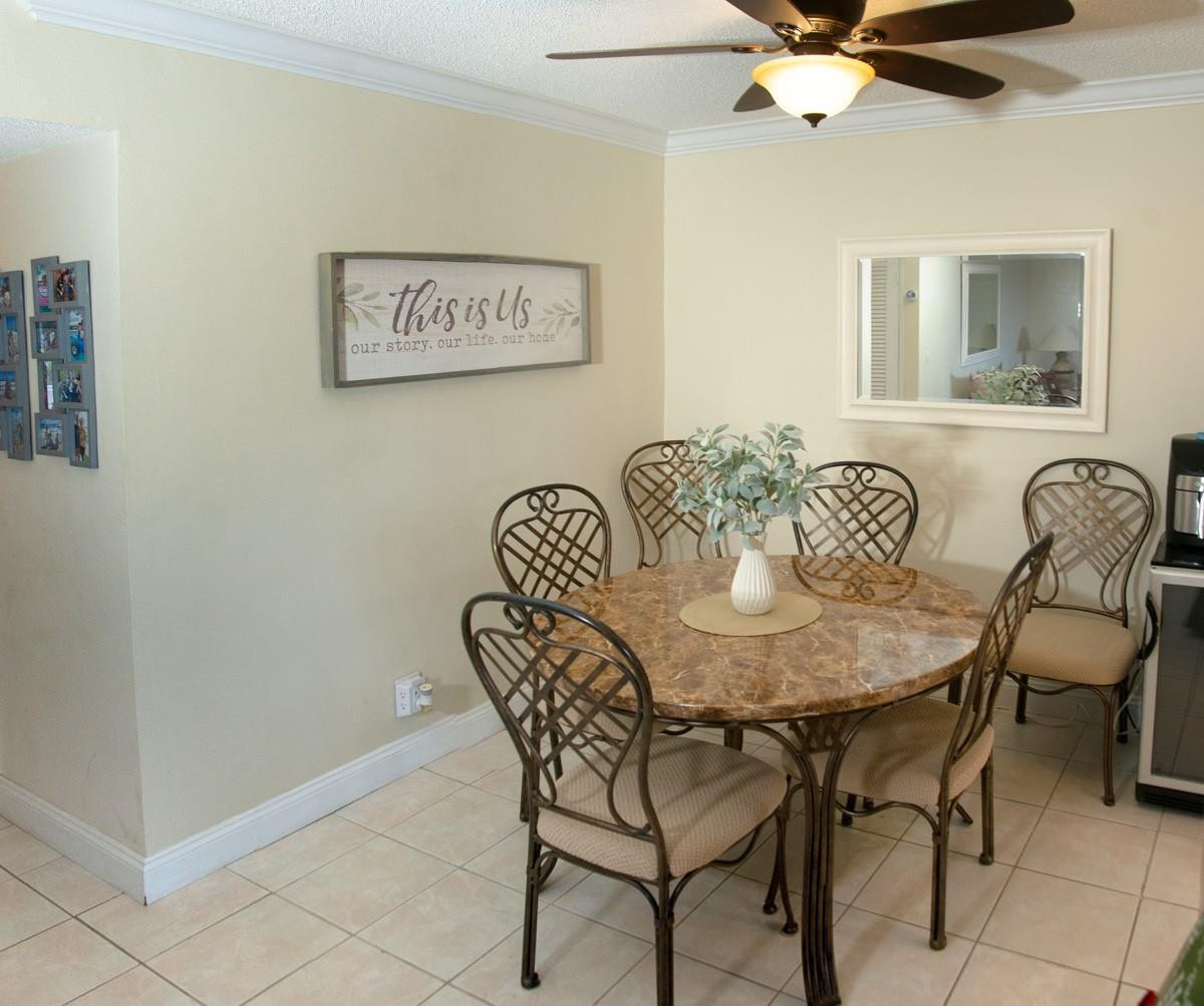 801 North Riverside Drive, Unit 5C Pompano Beach, FL 33062 - Photo 13 of 32 Separate dining area