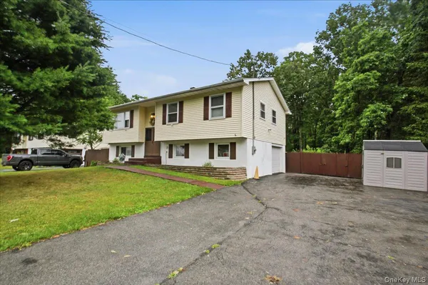 $435,000 | 184 Fulton Street, Poughkeepsie, NY 12601