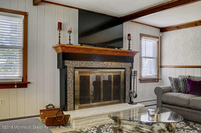 545 Old York Road Allentown, NJ 08501 - Photo 18 of 26 545 Old York Rd Allentown NJ-small-013-1