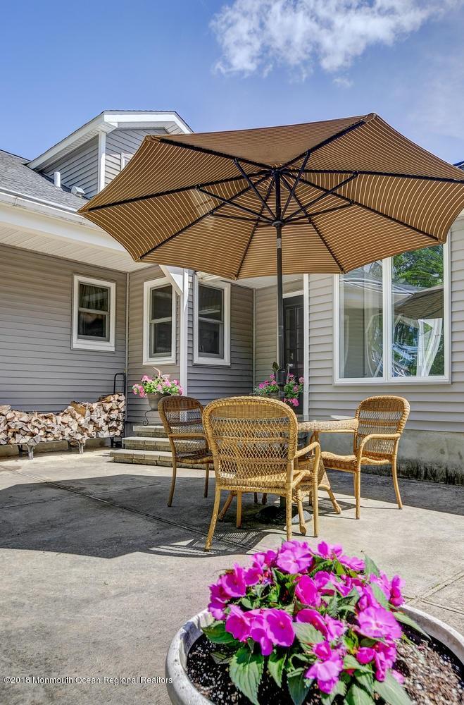 545 Old York Road Allentown, NJ 08501 - Photo 23 of 26 545 Old York Rd Allentown NJ-large-032-1